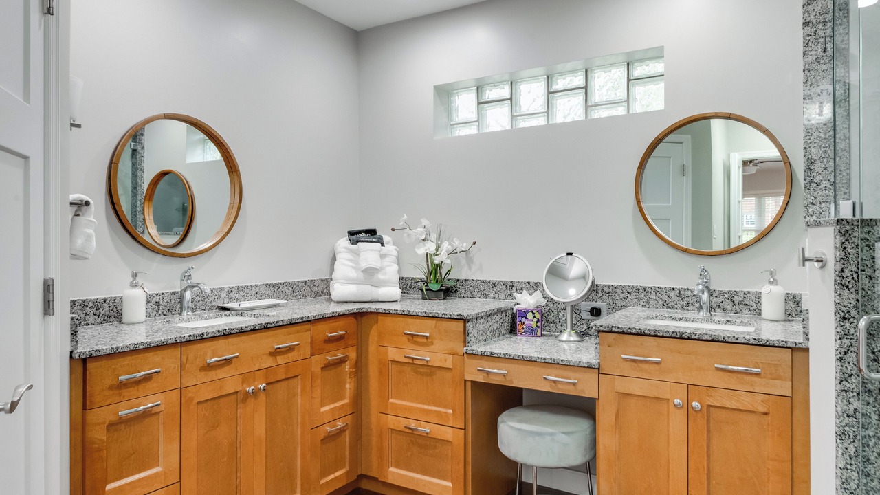 Photo of Others in Richmond