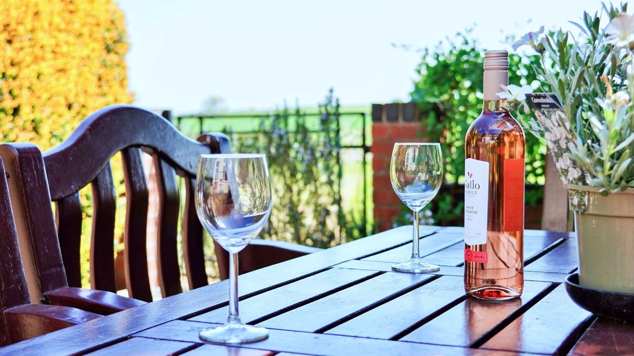 Photo of Others in Ault Hucknall