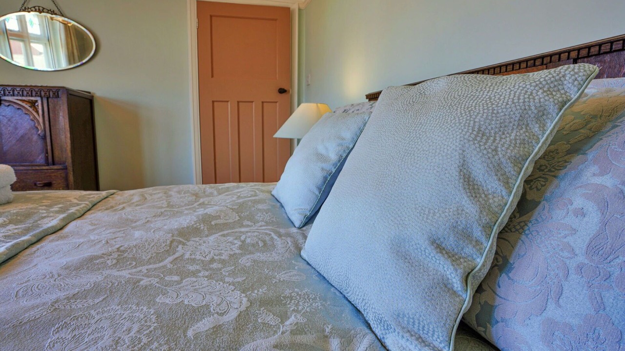 Photo of Others in Ault Hucknall