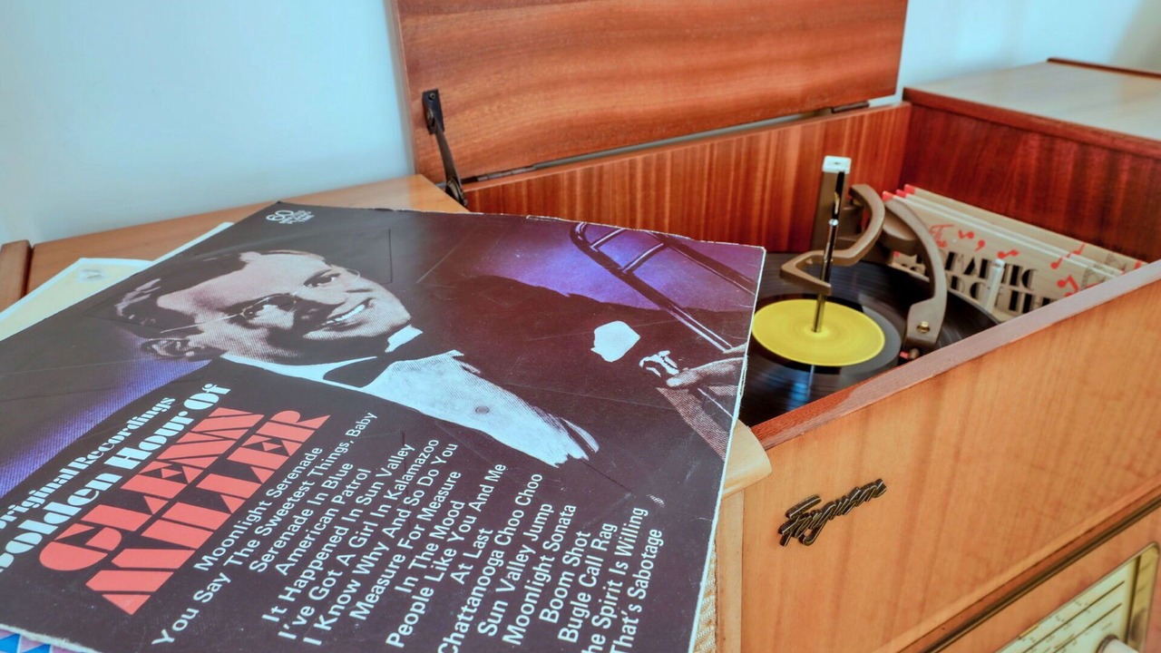 Photo of Others in Ault Hucknall