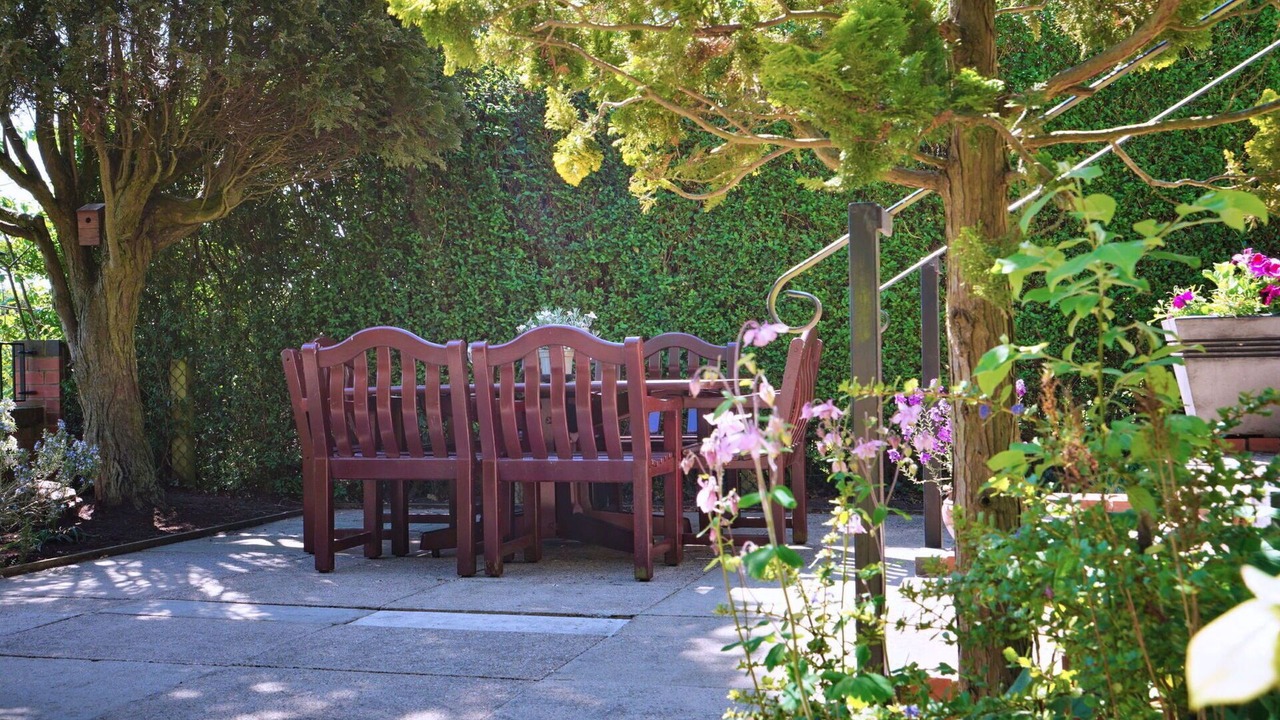 Photo of Others in Ault Hucknall