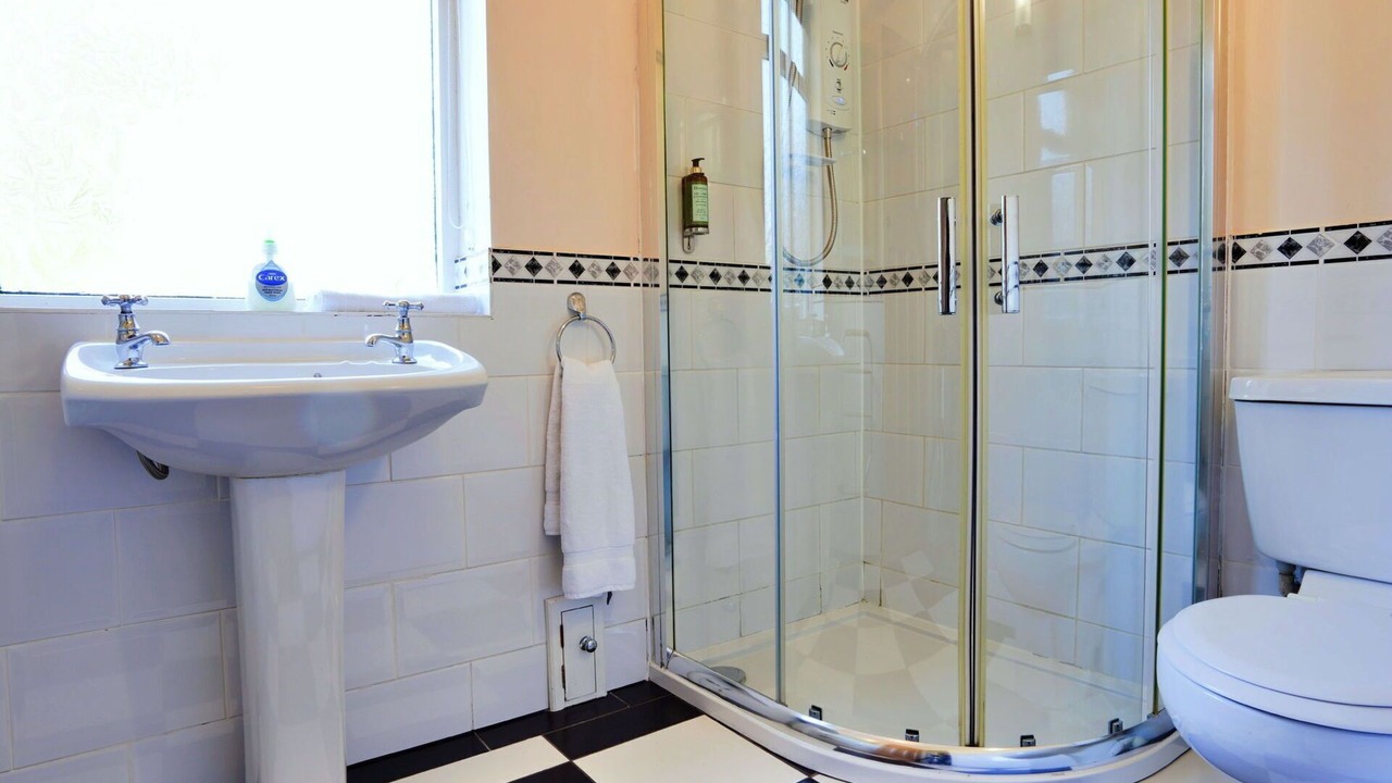 Photo of Others in Ault Hucknall