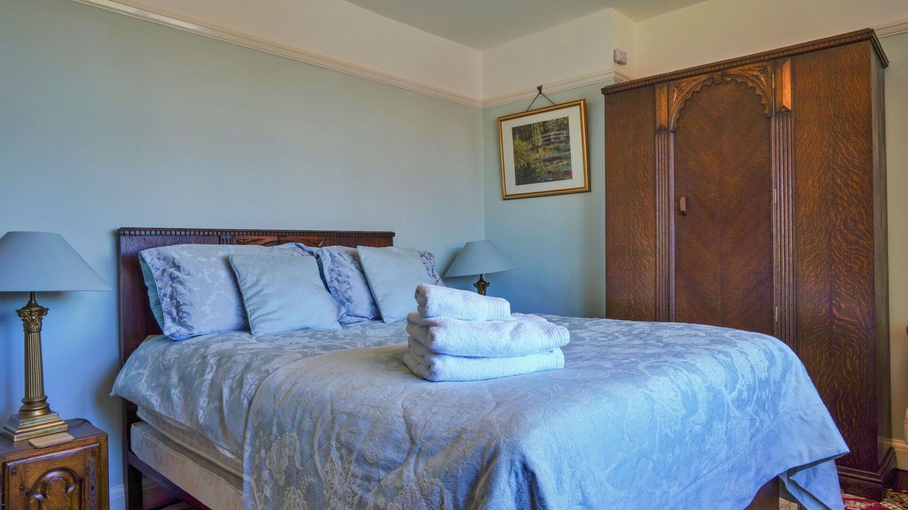 Photo of Others in Ault Hucknall