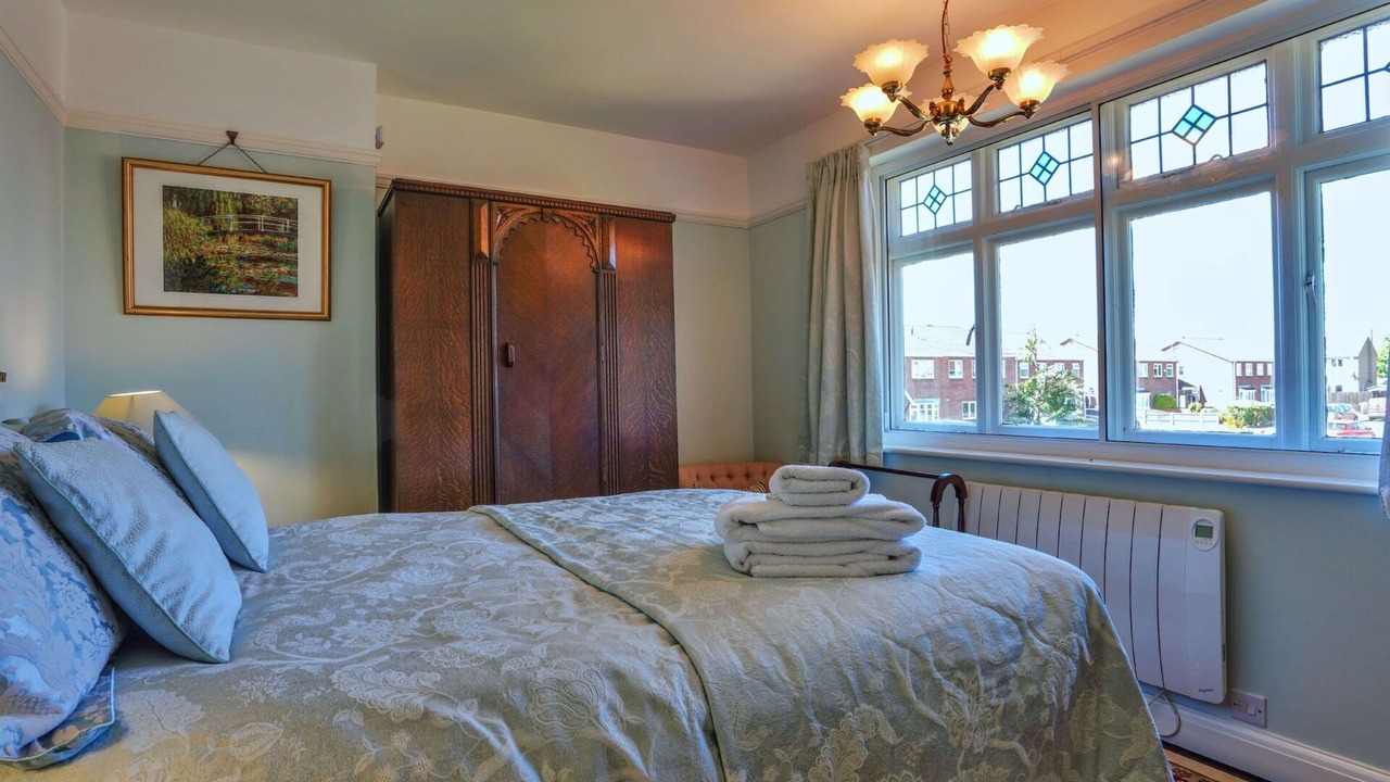 Photo of Others in Ault Hucknall