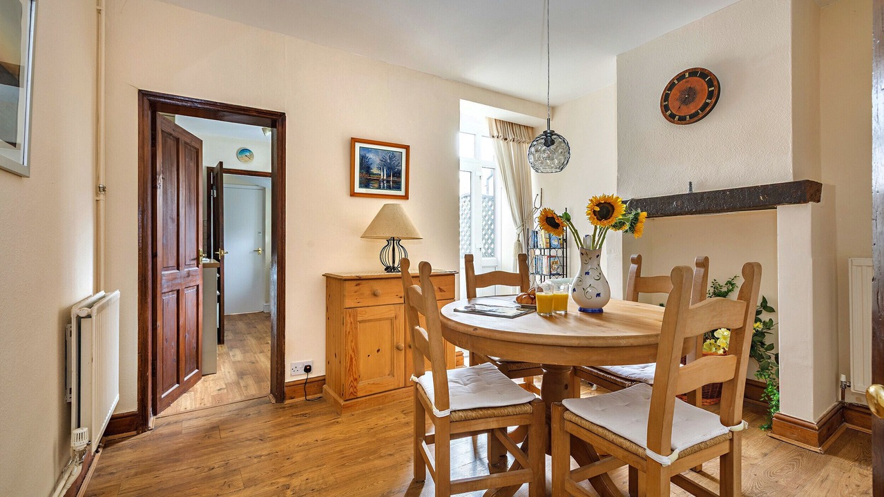 Photo of Others in Overstrand