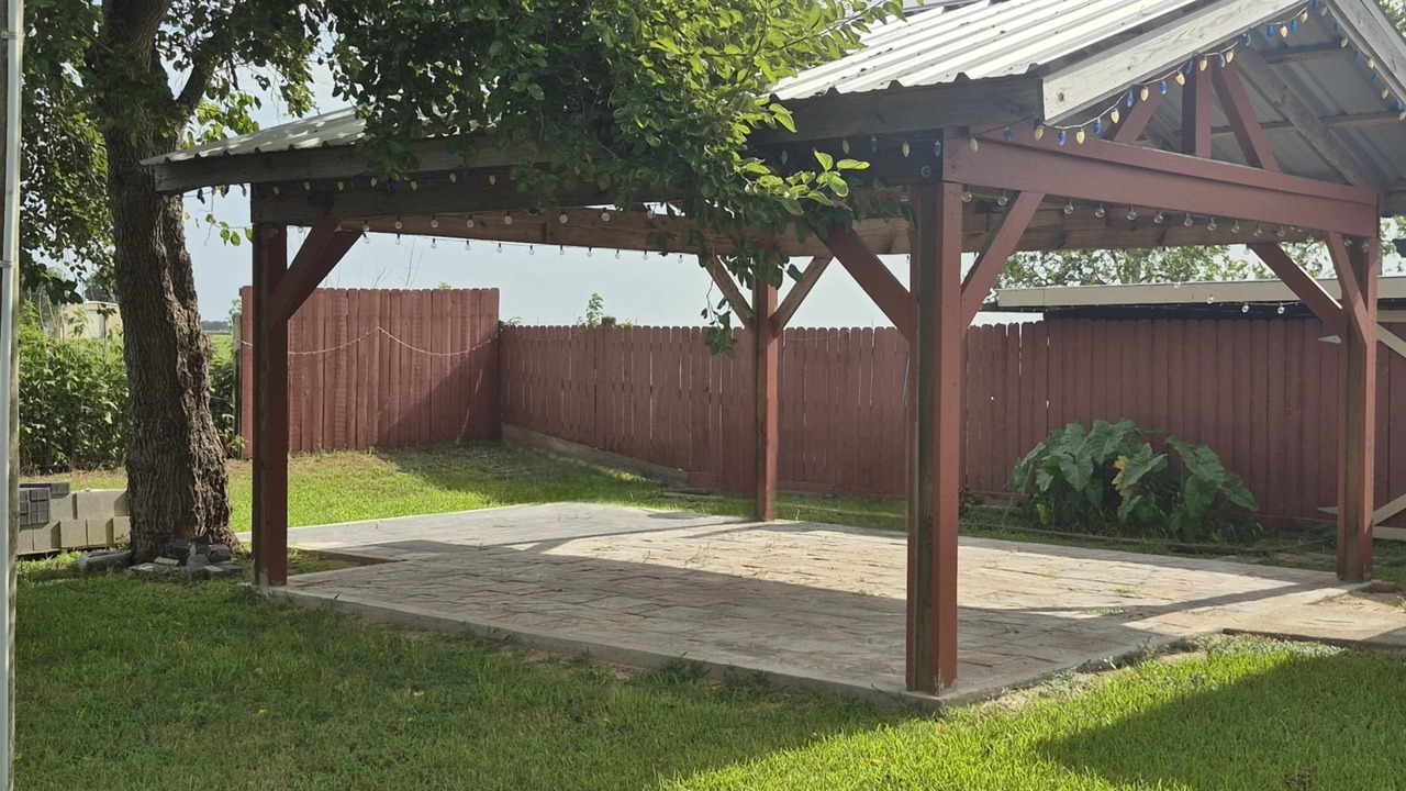 Photo of Outdoor in Lissie