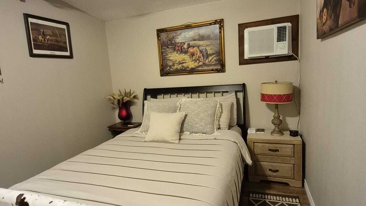 Photo of Bedroom in Lissie