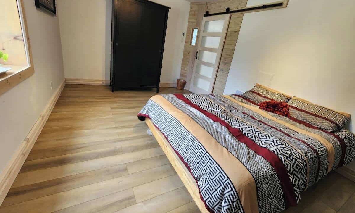Photo of Bedroom in Rouyn-Noranda