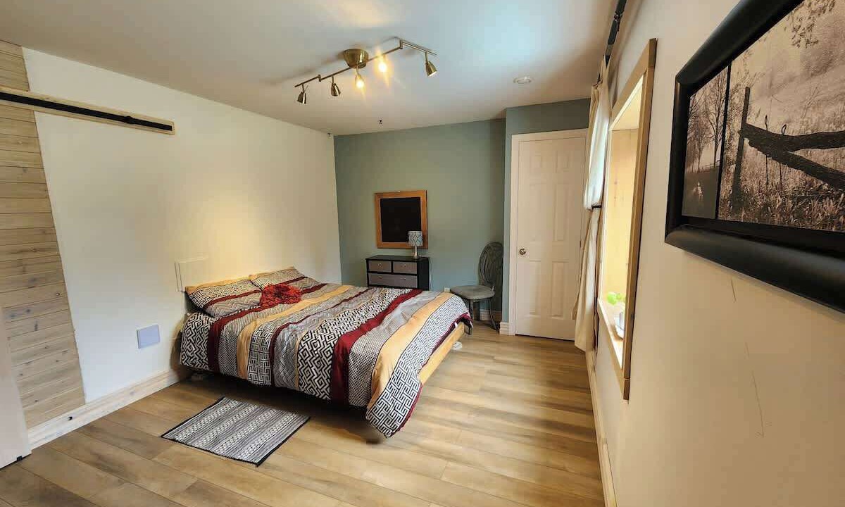 Photo of Bedroom in Rouyn-Noranda