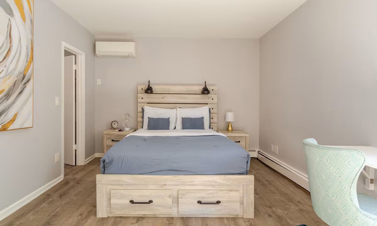 Photo of Bedroom in New Rochelle