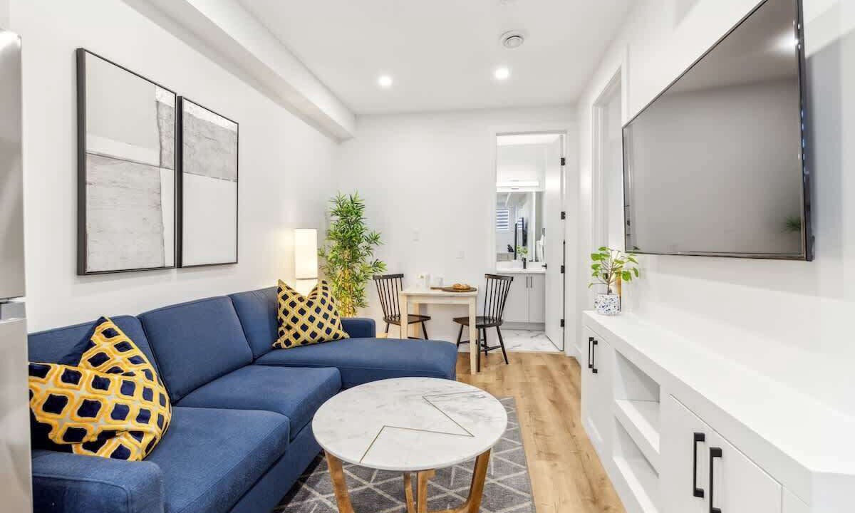 Photo of Livingroom in Southwest Calgary