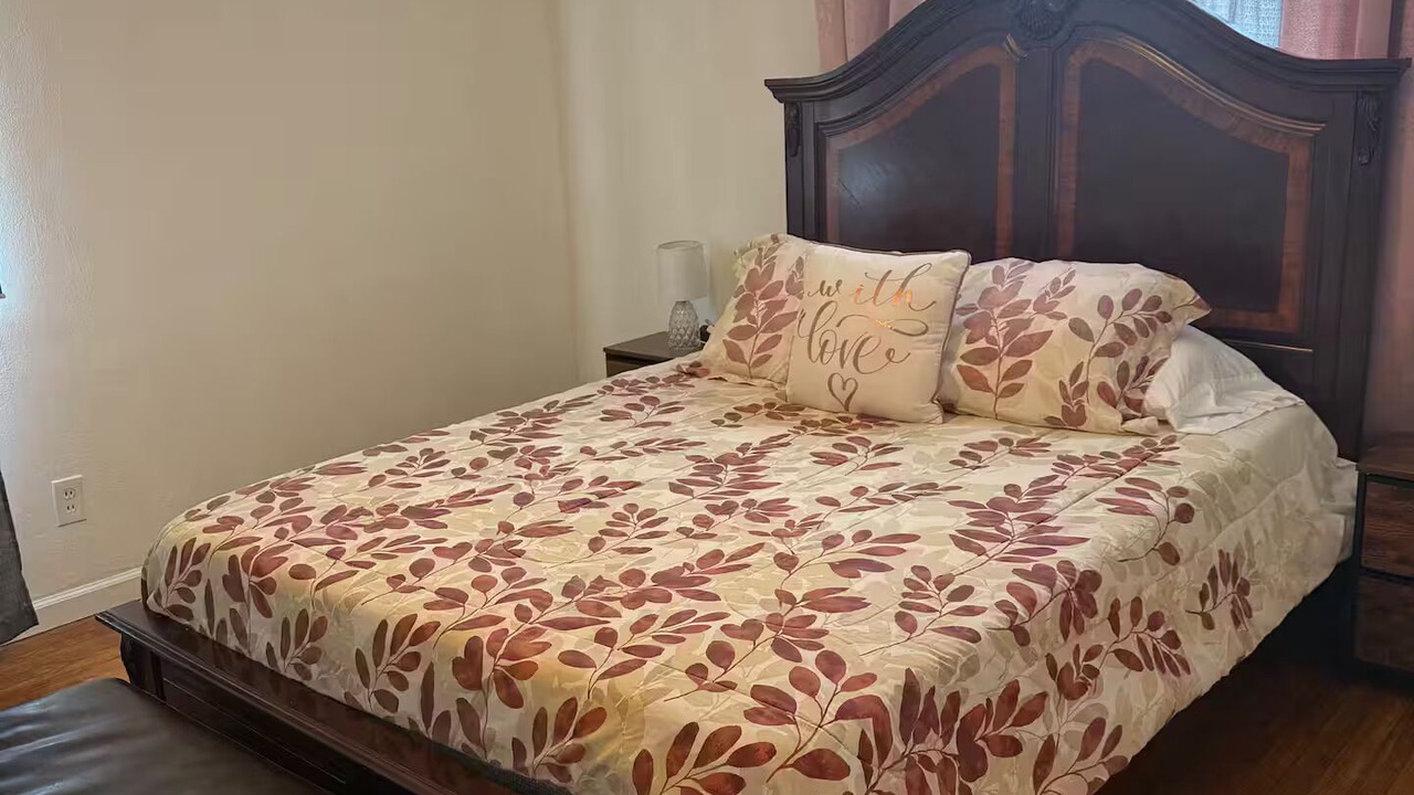 Photo of Bedroom in Arlington