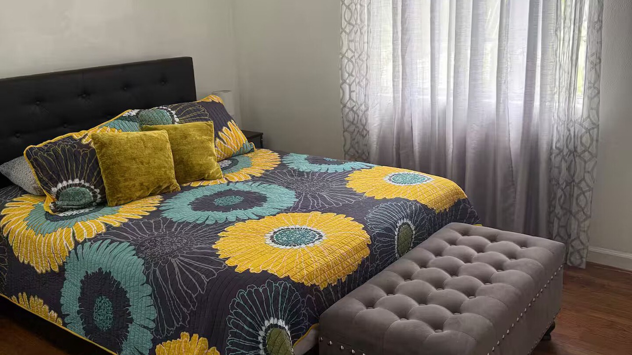 Photo of Bedroom in Arlington