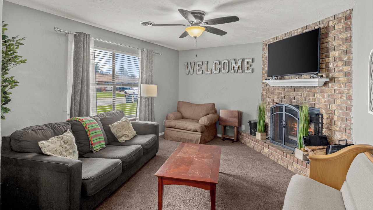 Photo of Livingroom in Springdale