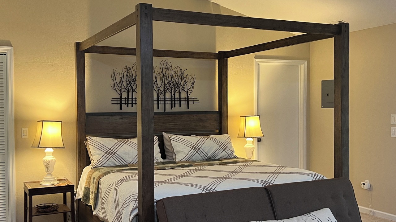 Photo of Bedroom in Murphy