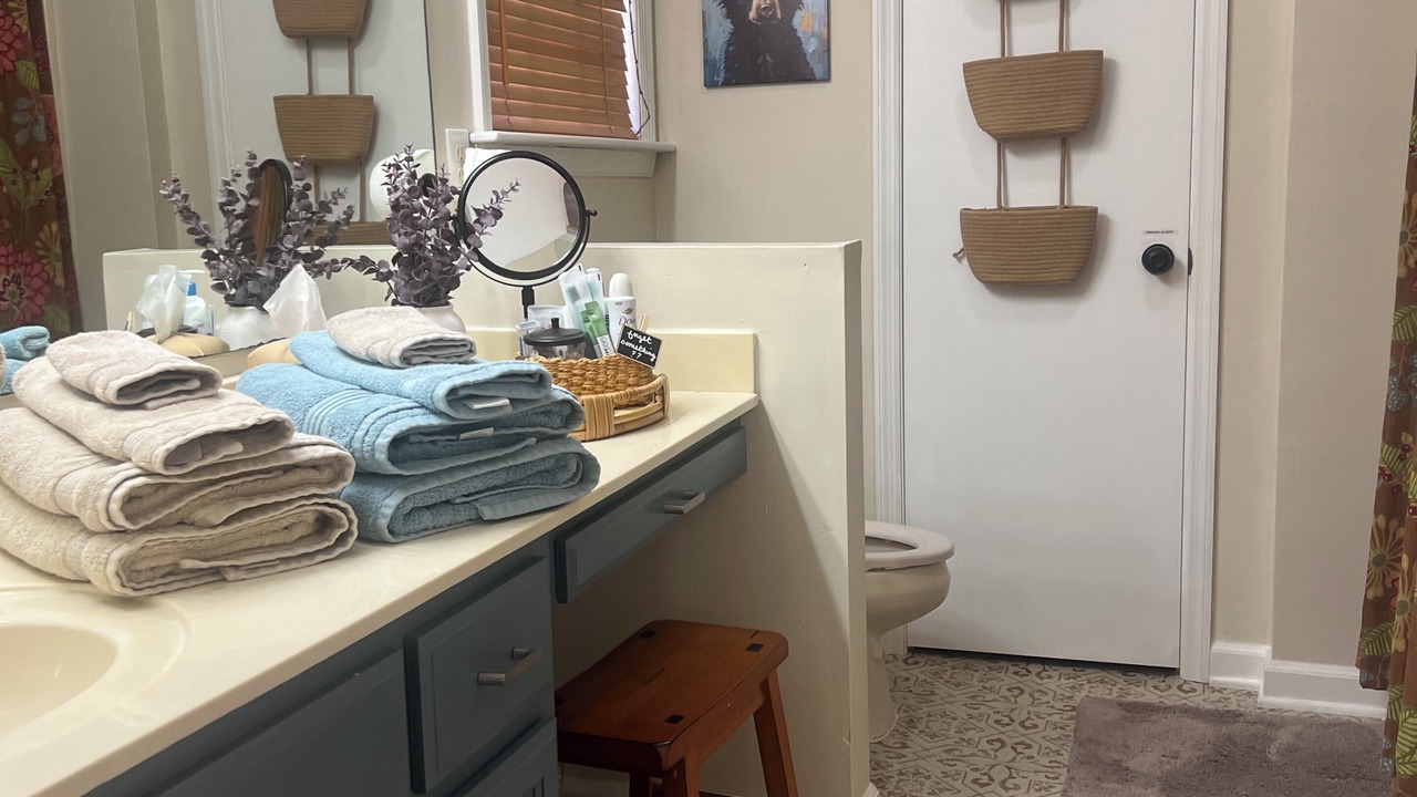 Photo of Bathroom in Murphy