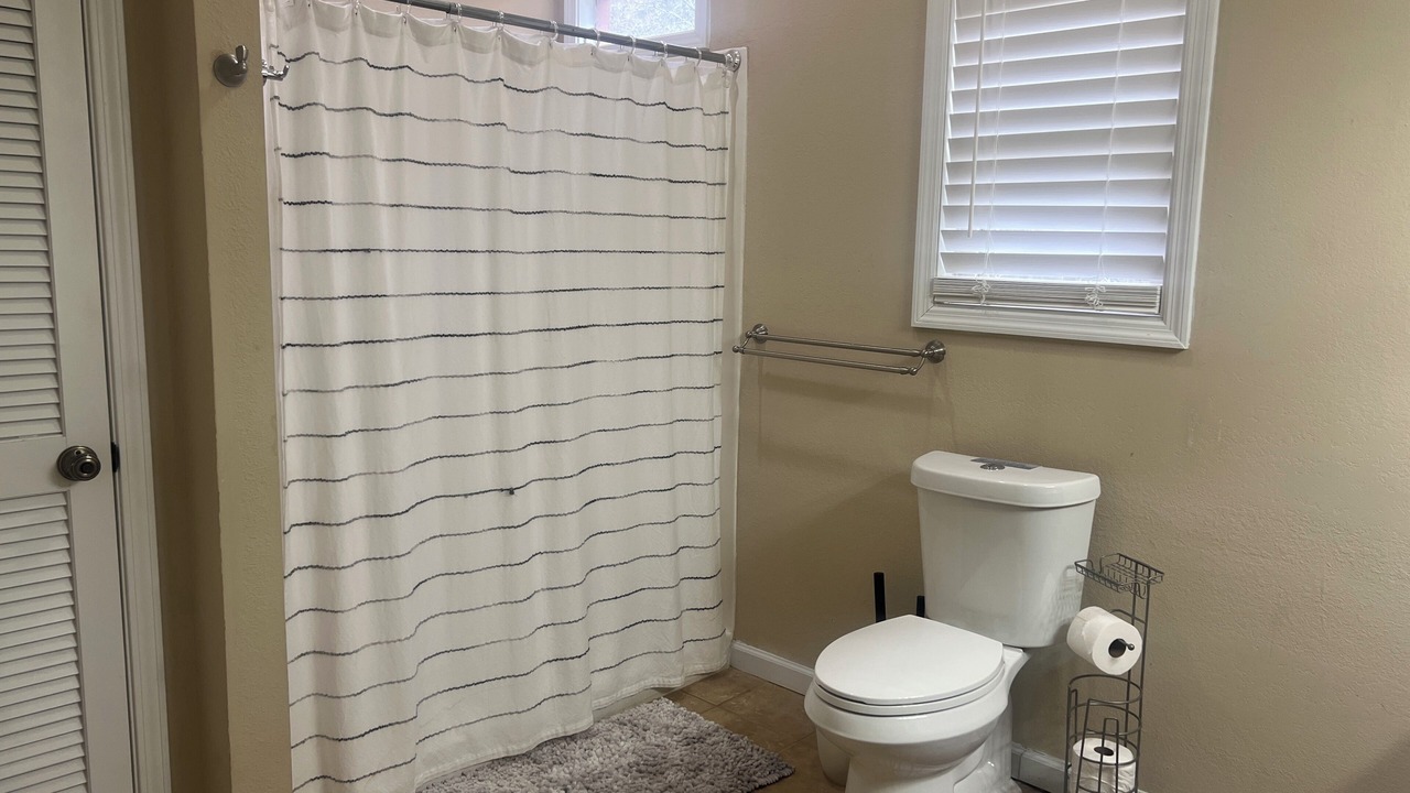 Photo of Bathroom in Murphy