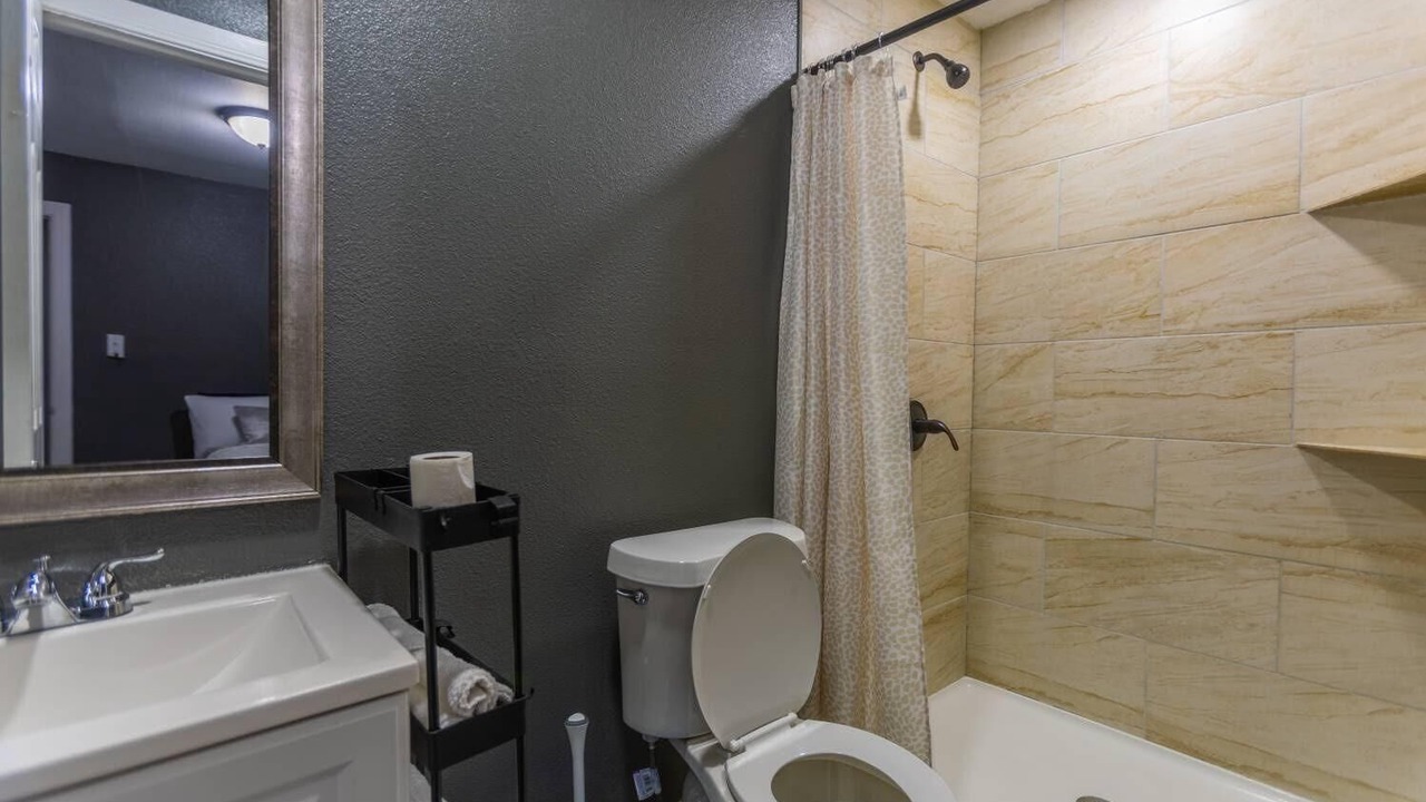 Photo of Bathroom in Cedar Crest