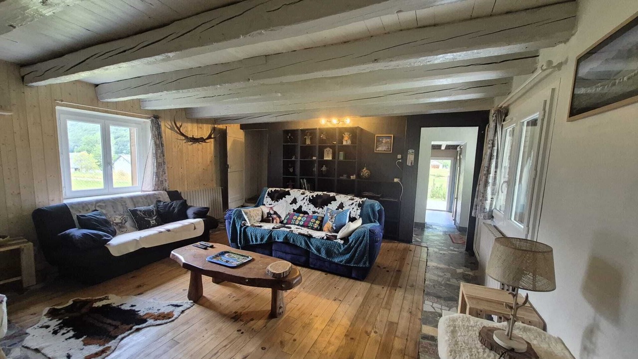 Photo of Livingroom in Campan