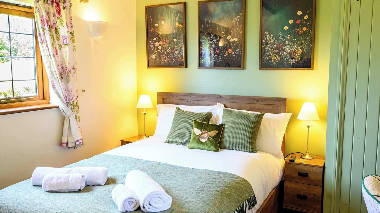 Photo of Others in Staple Hill