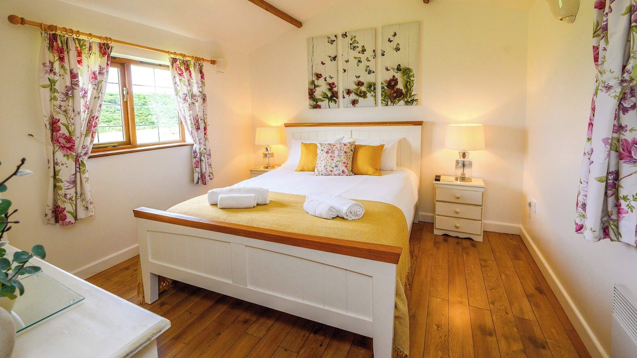 Photo of Others in Staple Hill