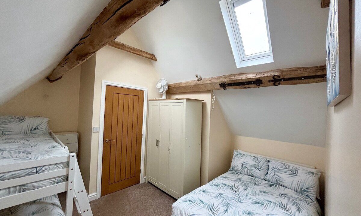 Photo of Others in Aston on Trent