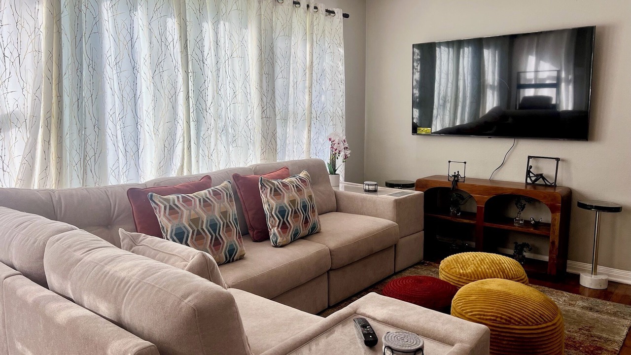 Photo of Livingroom in Del Mar