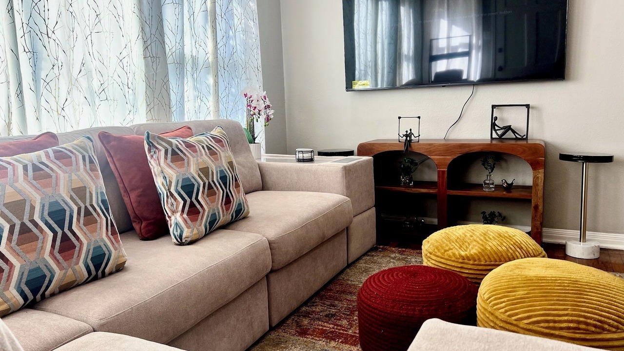 Photo of Livingroom in Del Mar
