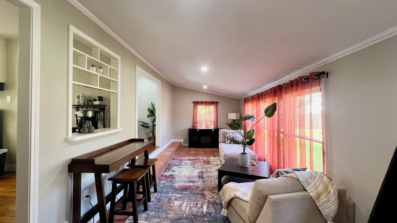 Photo of Livingroom in Del Mar