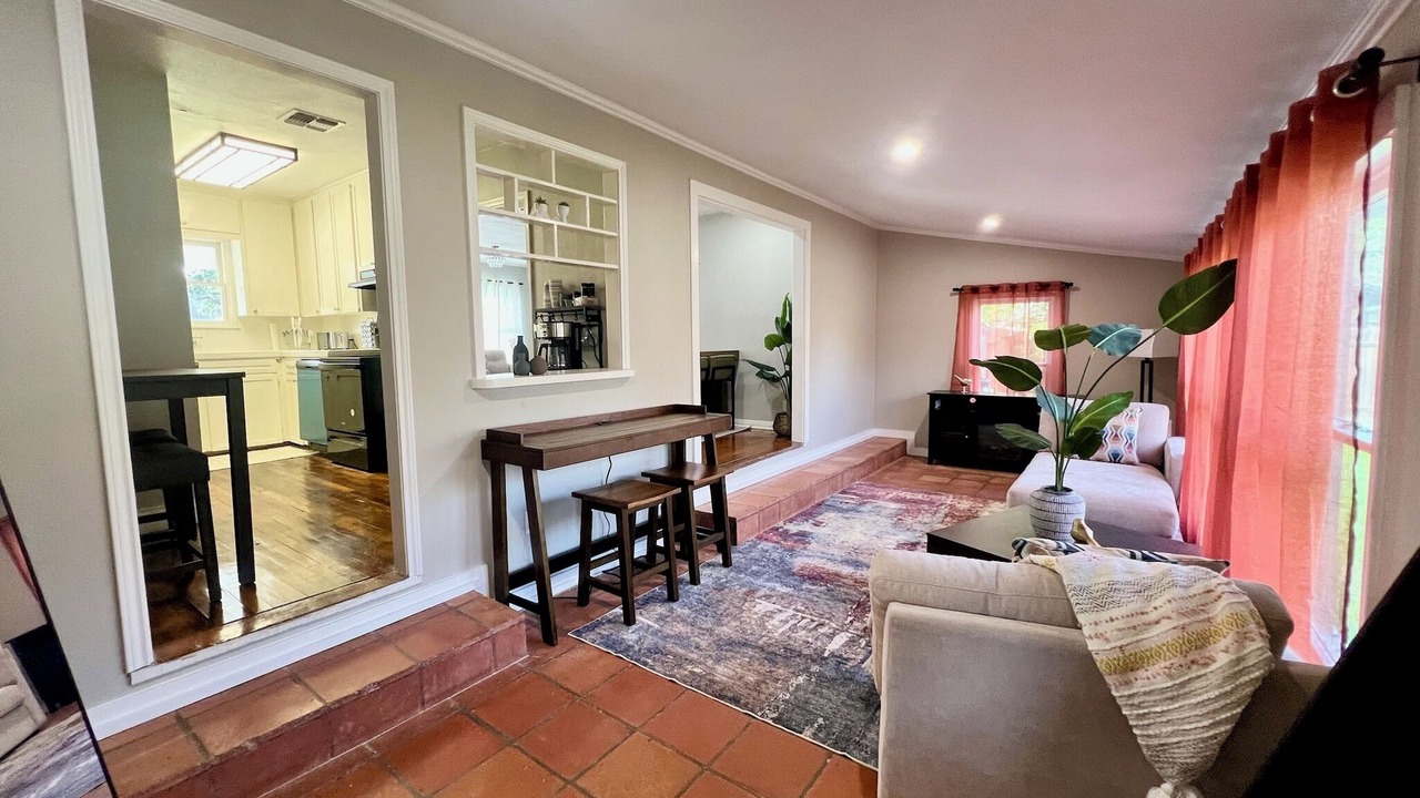 Photo of Livingroom in Del Mar