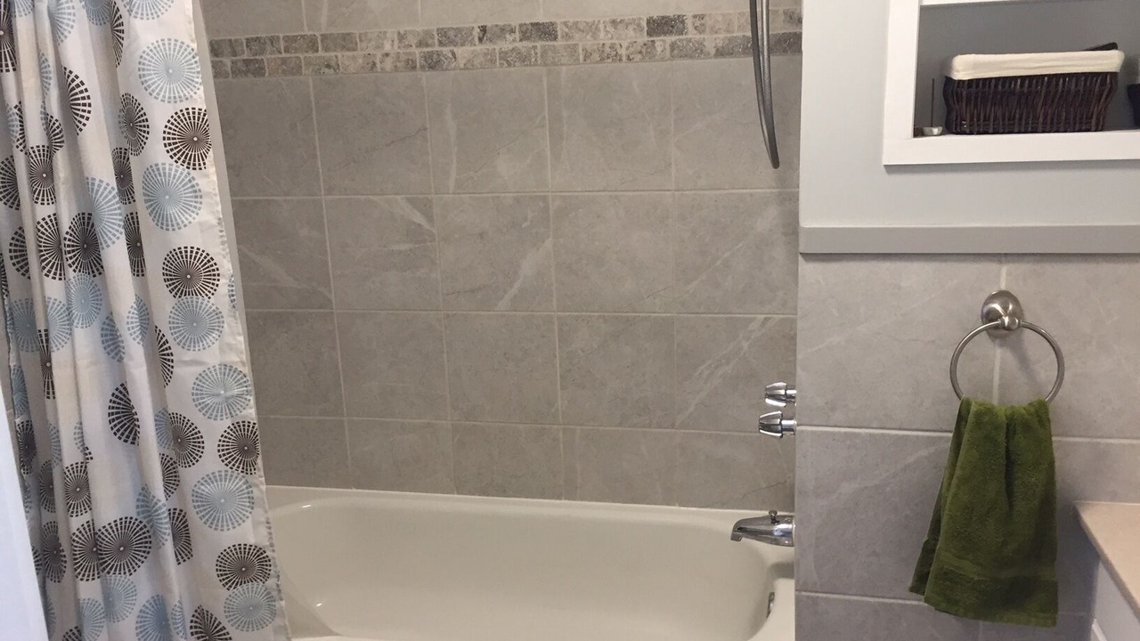 Photo of Bathroom in Frontenac
