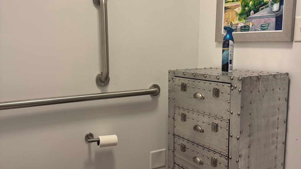 Photo of Bathroom in Old Northside
