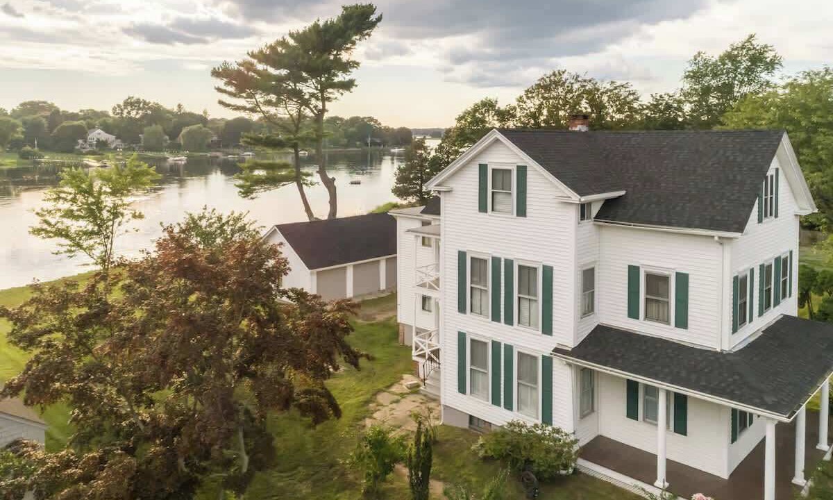 Photo of Others in Barrington