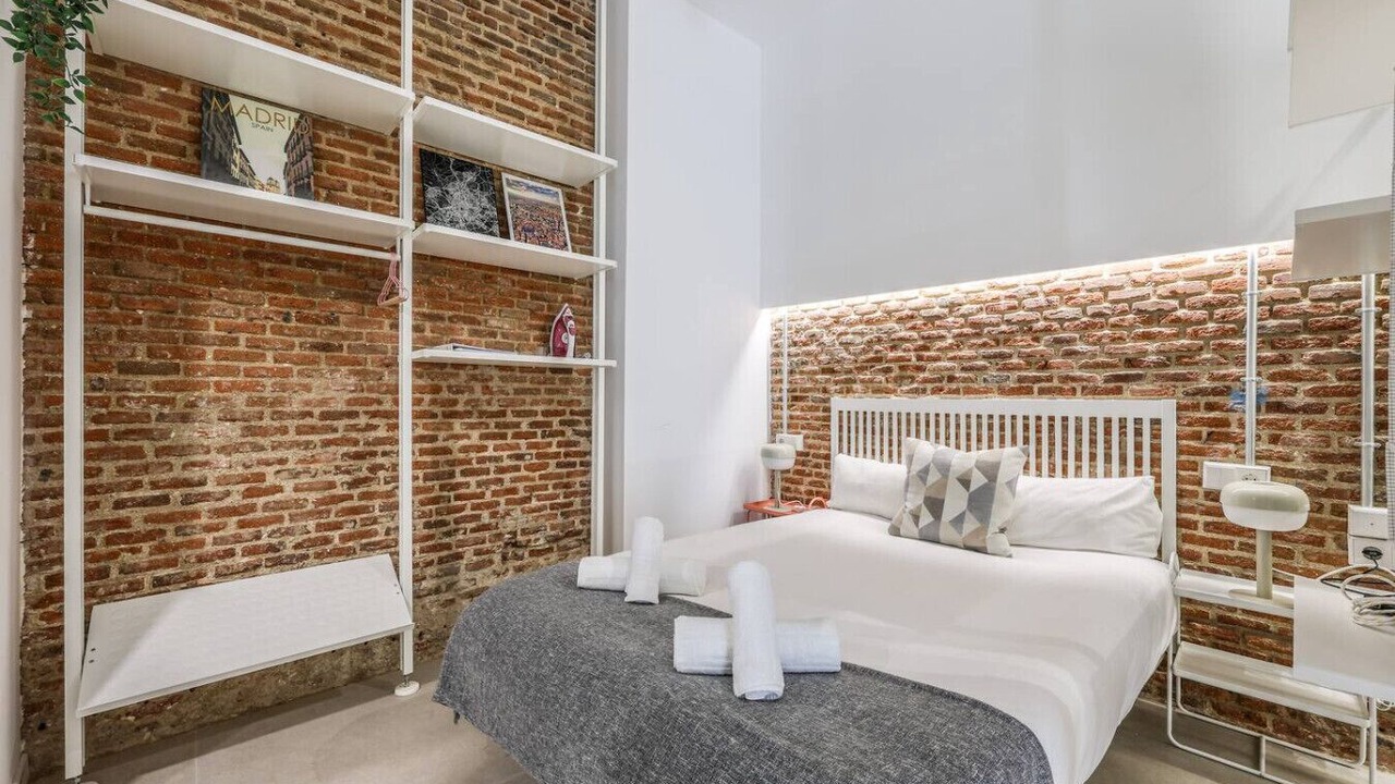 Photo of Bedroom in Embajadores