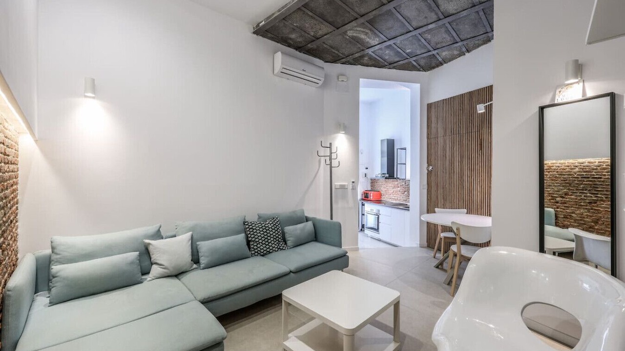 Photo of Livingroom in Embajadores