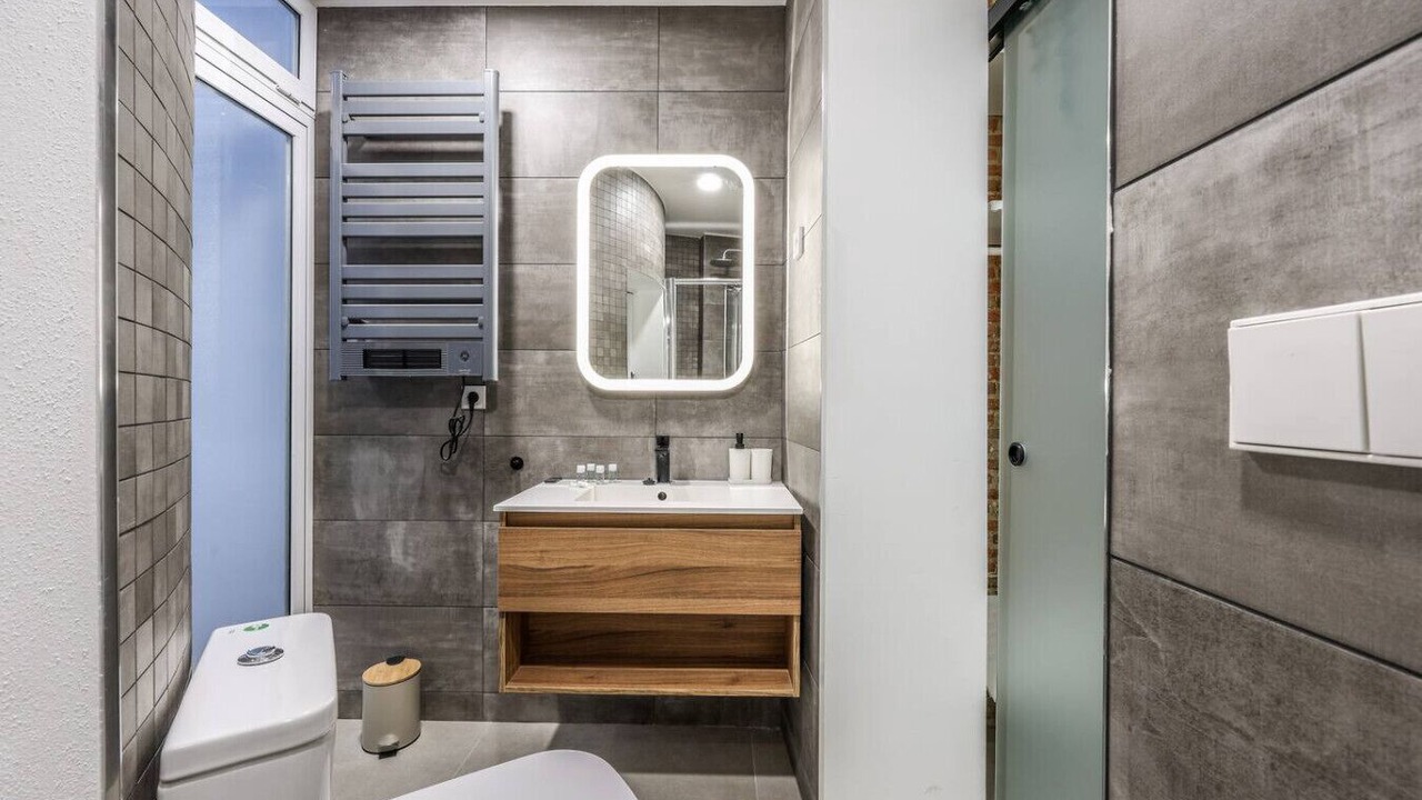 Photo of Bathroom in Embajadores