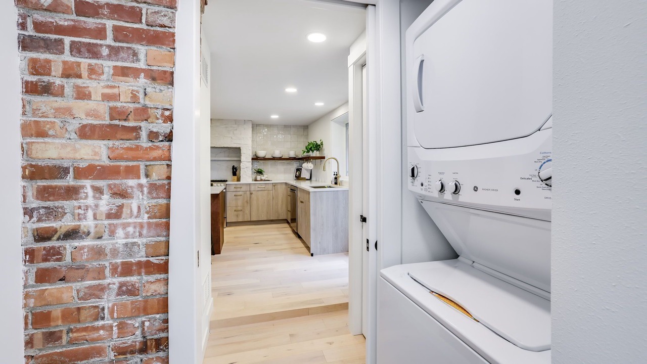 Photo of Others in Gatewood