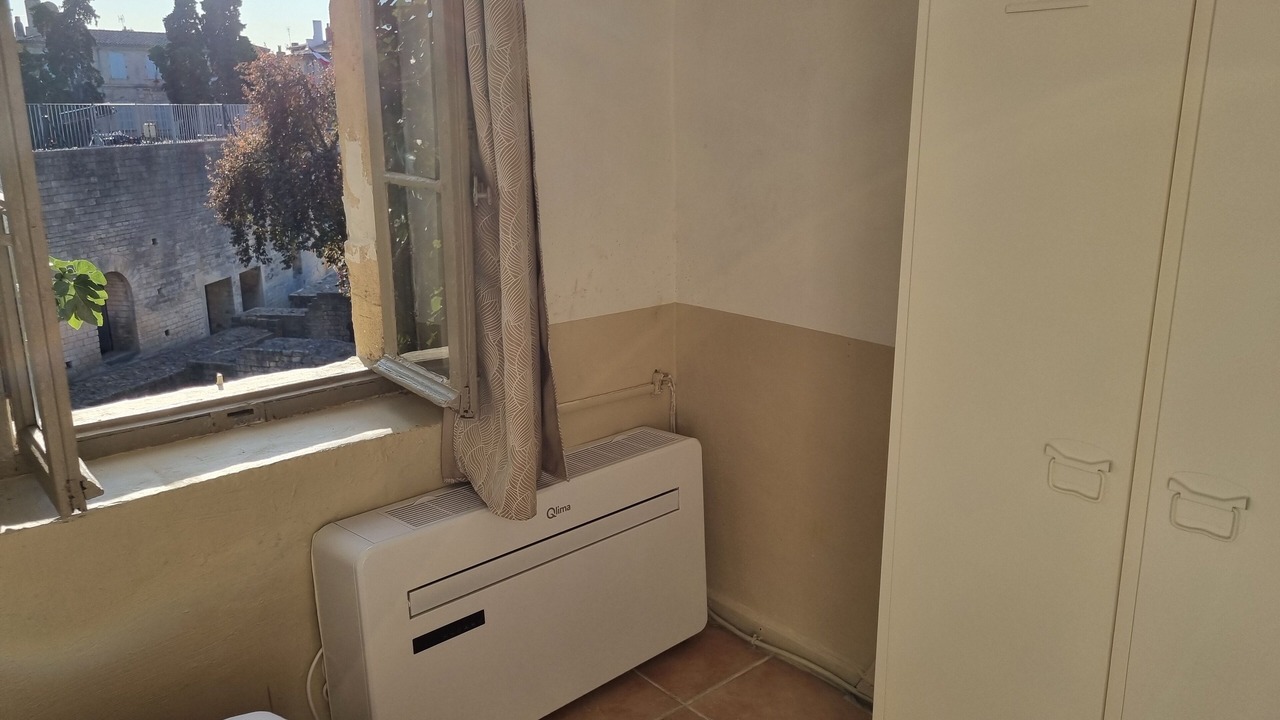 Photo of Bathroom in Arles