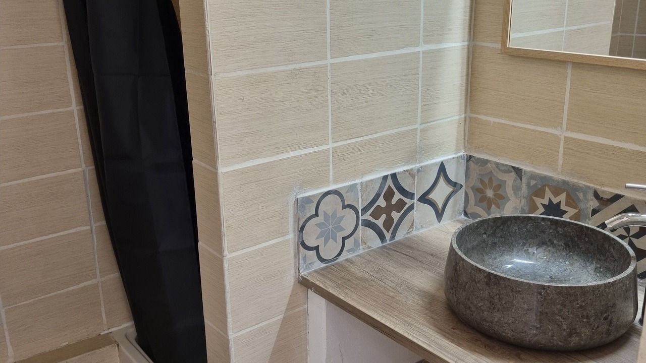 Photo of Bathroom in Arles