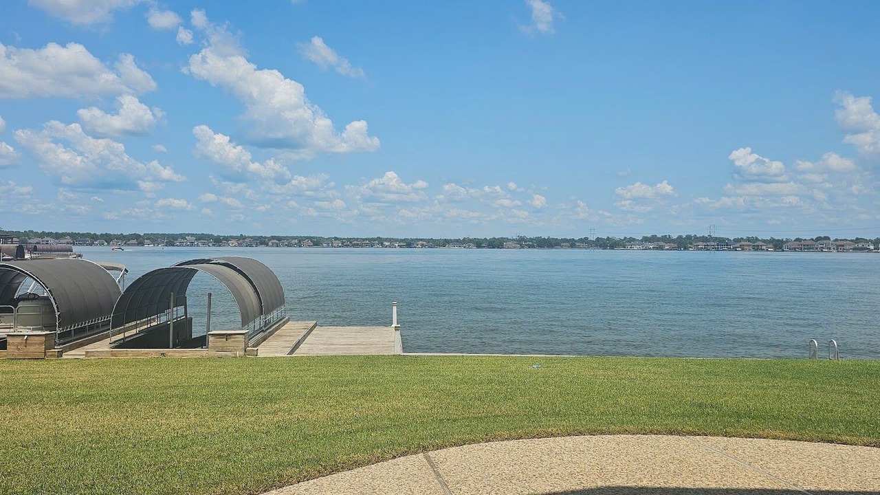 Photo of Others in Walden on Lake Conroe