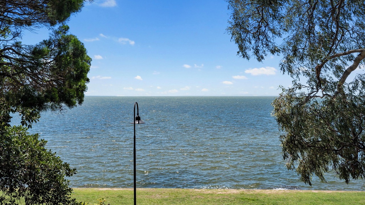 Photo of Others in Deception Bay