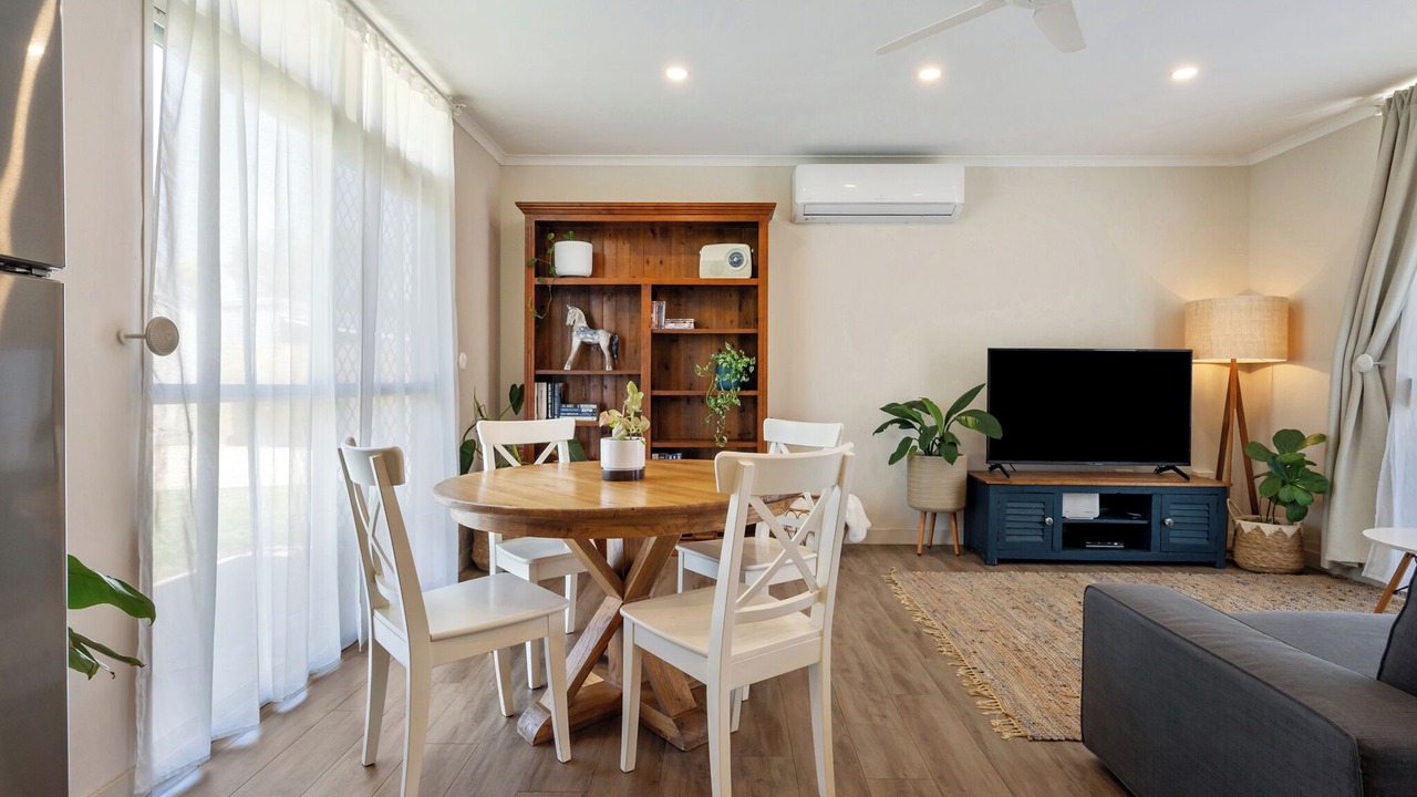 Photo of Others in Deception Bay