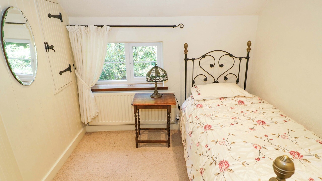 Photo of Bedroom in Cofton Hackett