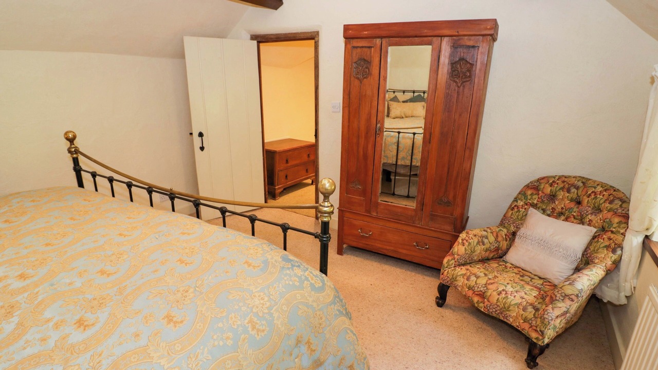 Photo of Bedroom in Cofton Hackett