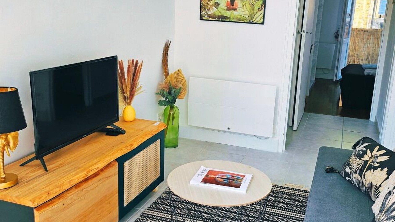 Photo of Livingroom in Montaubert - Rille - Saint-Sulpice