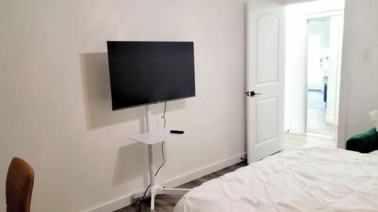 Photo of Bedroom in Tobin Hill