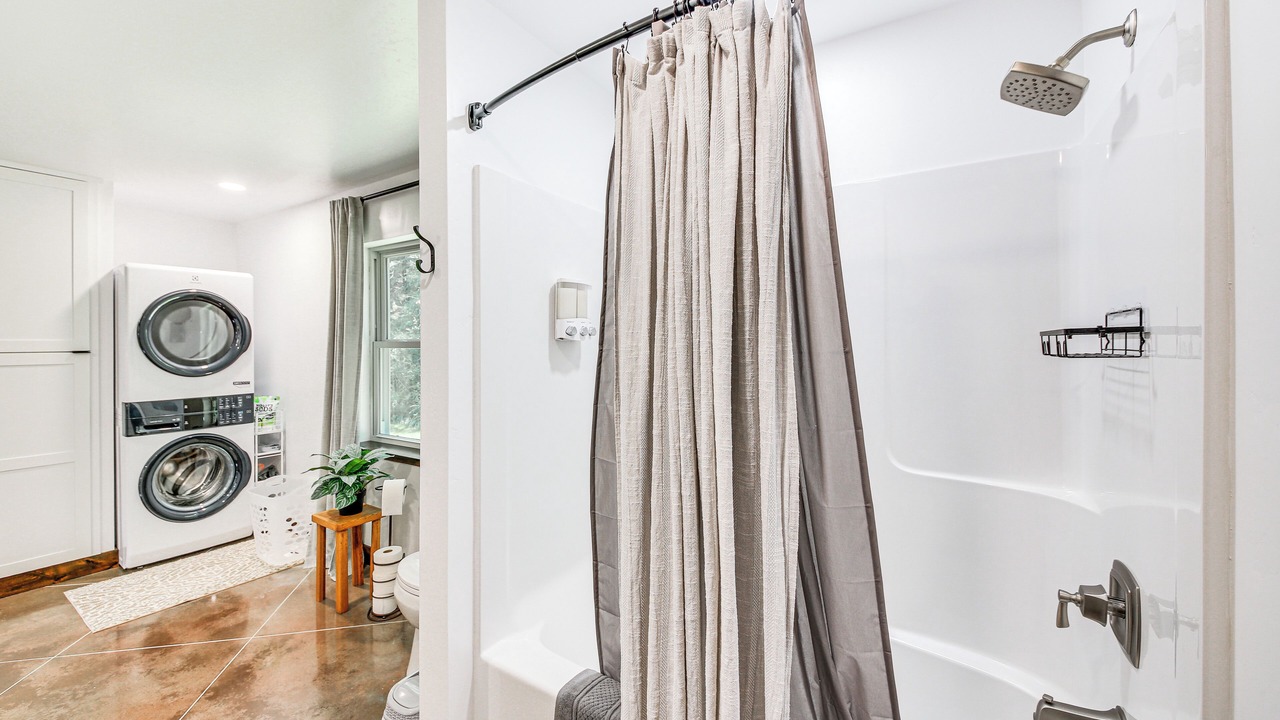 Photo of Bathroom in Boundary County