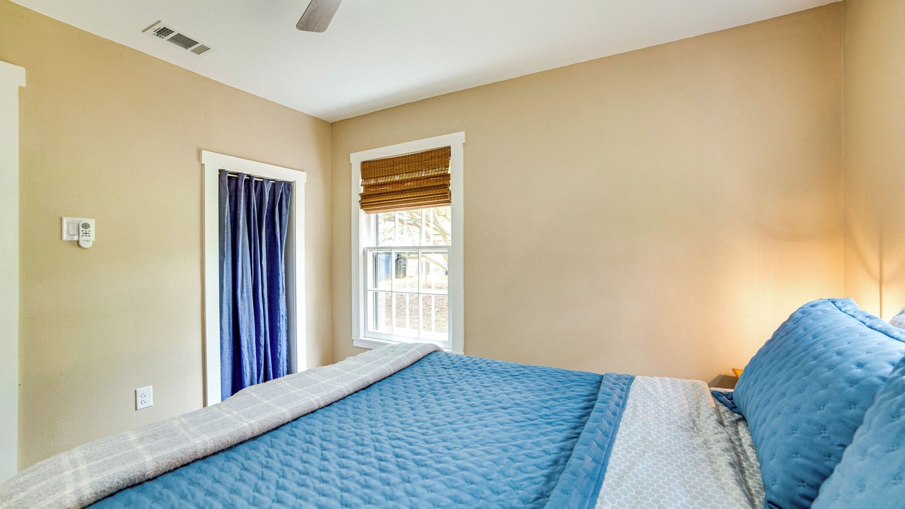 Photo of Bedroom in Denison