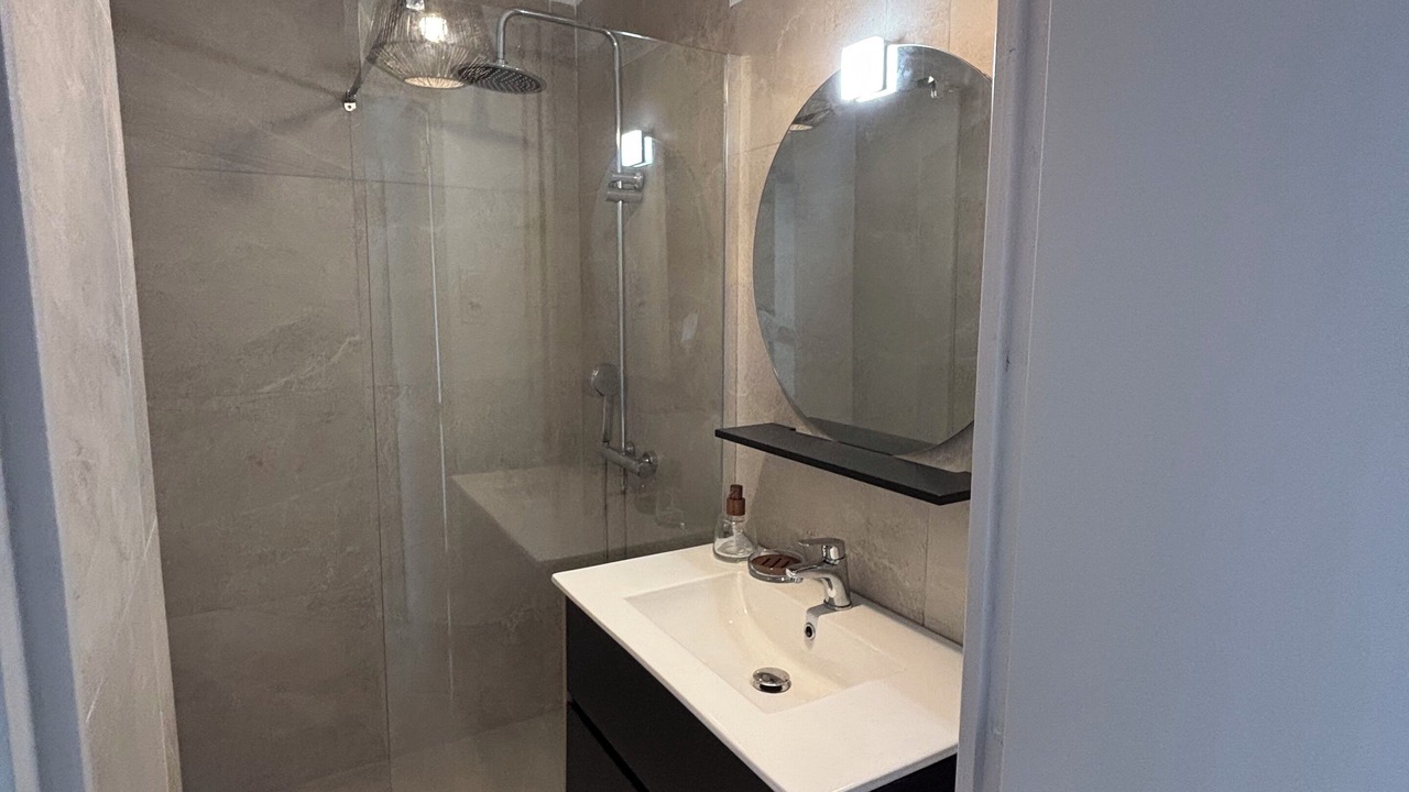 Photo of Bathroom in Le Pontet