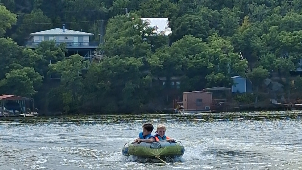 Photo of Others in Gordon